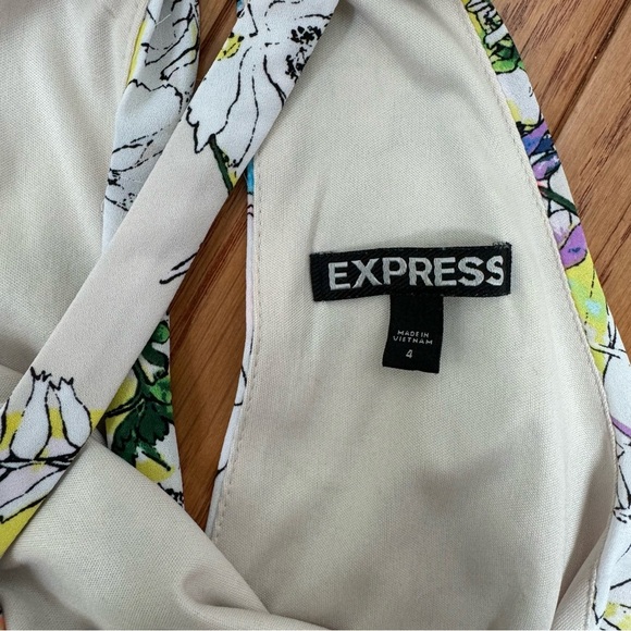 Express High Neck Flowy Floral Dress Multicolor Size 4 - Picture 6 of 9